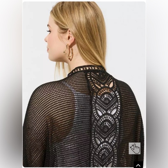 Medallion Knit Ruana - Picture 4 of 5